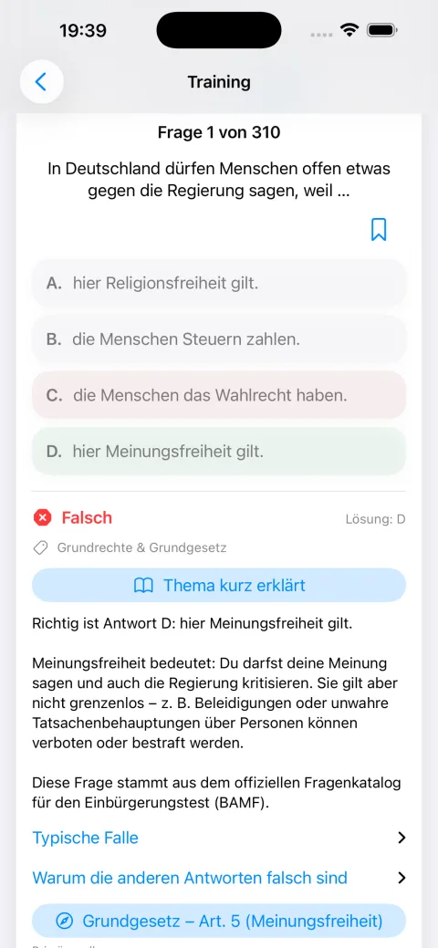 Training question 1 of 310 on freedom of expression, answered incorrectly: the app shows answer D as correct, an explanation and a link to Article 5 of the Basic Law